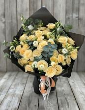 Букет цветов из:  Розы и Лизиантусы в Новописцово