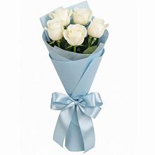Букет 5 Белых роз Проуд в Новописцово