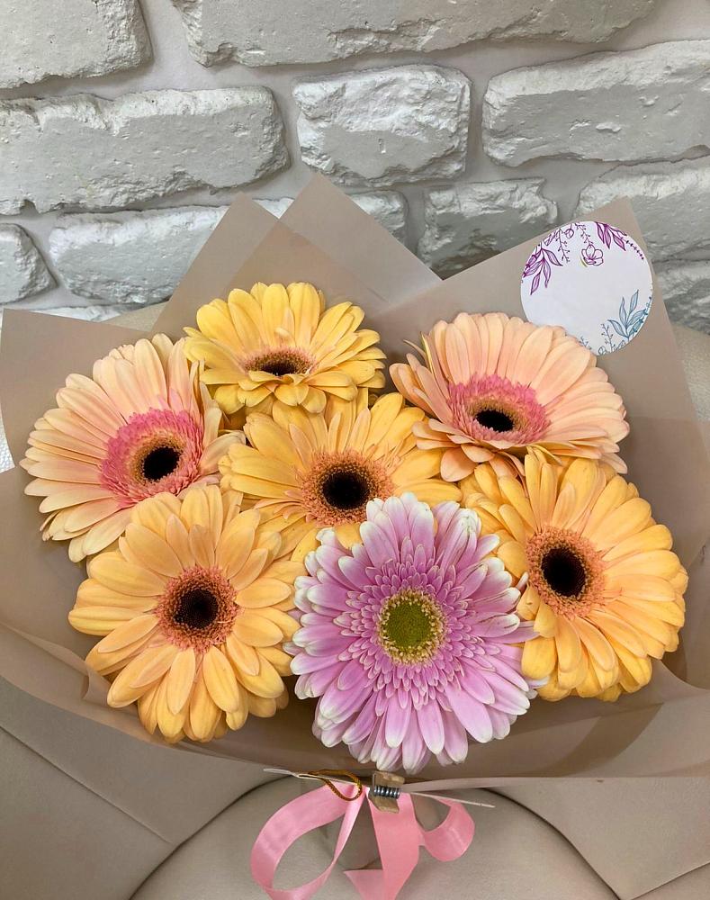 Букет цветов из: Герберы в Новописцово