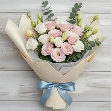 Букет цветов из:  Лизиантусы #REPLACE_PRED# Новописцово