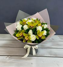 Букет цветов из:  Орхидеи и Розы в Новописцово