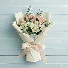 Букет цветов из:  Альстромерии #REPLACE_PRED# Новописцово