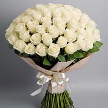 Букет 101 беля роза Белоснежка в Новописцово