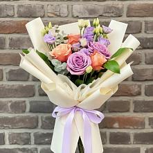 Букет цветов из:  Лизиантусы и Розы #REPLACE_PRED# Новописцово