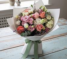 Букет цветов из:  Розы, Лизиантусы и Гвоздики в Новописцово