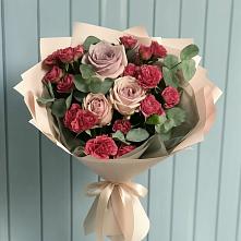 Букет цветов из:  Гвоздики и Розы в Новописцово