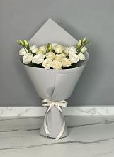 Букет цветов из:  Розы и Лизиантусы в Новописцово